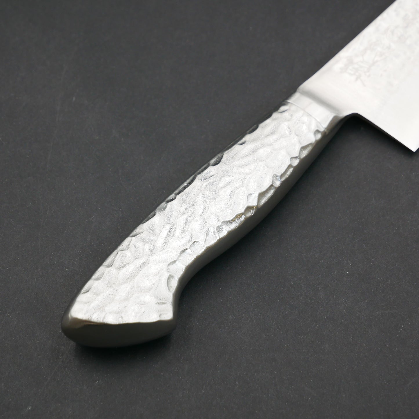 Molybdenum Vanadium Steel Tsuchime Santoku Stainless Steel Handle
