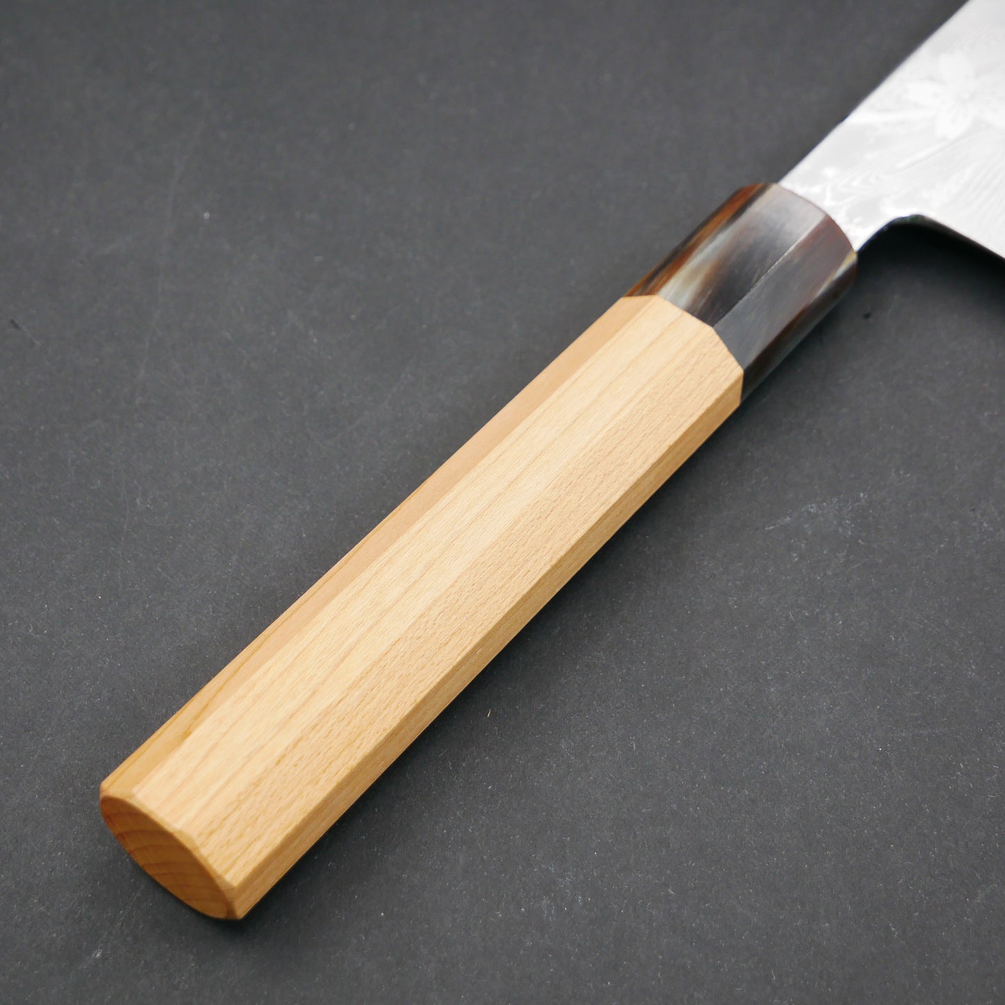 桜吹雪 VG10 牛刀 桜八角柄