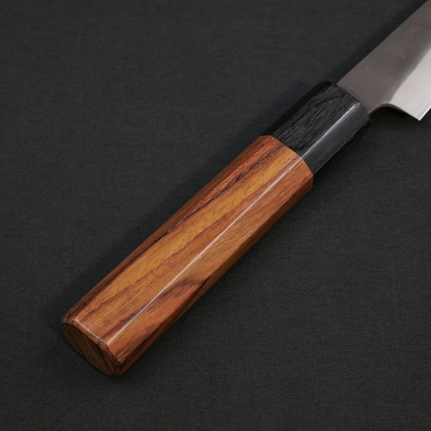 吉田刃物 ZDP189 黒打 パーリング 紫檀八角柄