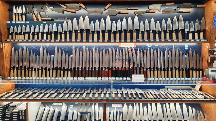 2. つば屋庖丁店