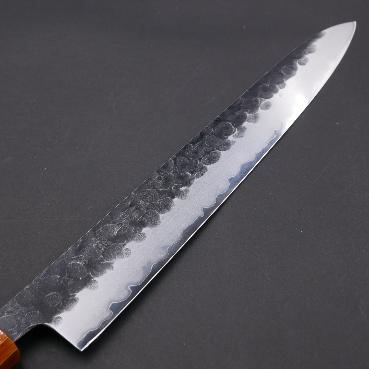 Molybdenum Steel Kurouchi Tsuchime Sujihiki Oak Urushi Octagonal Handle