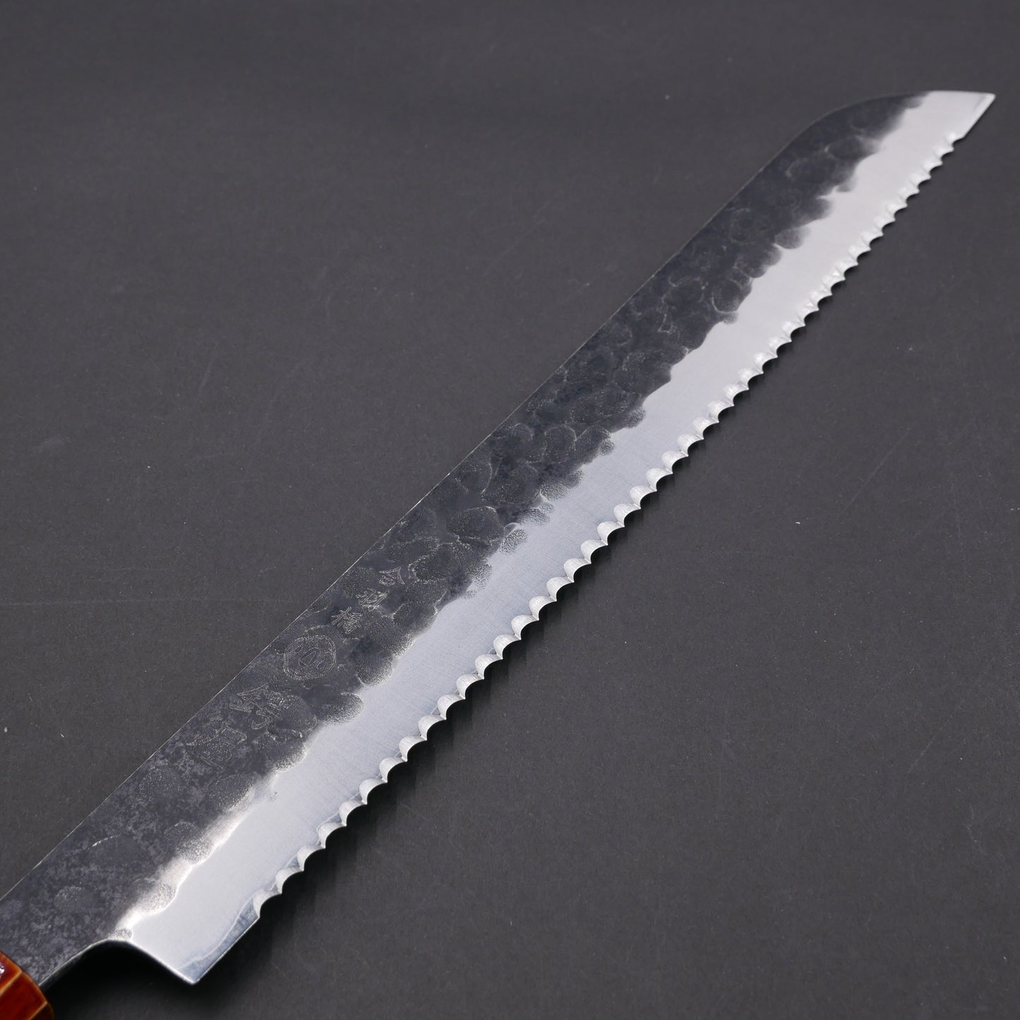 Molybdenum Steel Kurouchi Tsuchime Bread Knife Oak Urushi Octagonal Handle