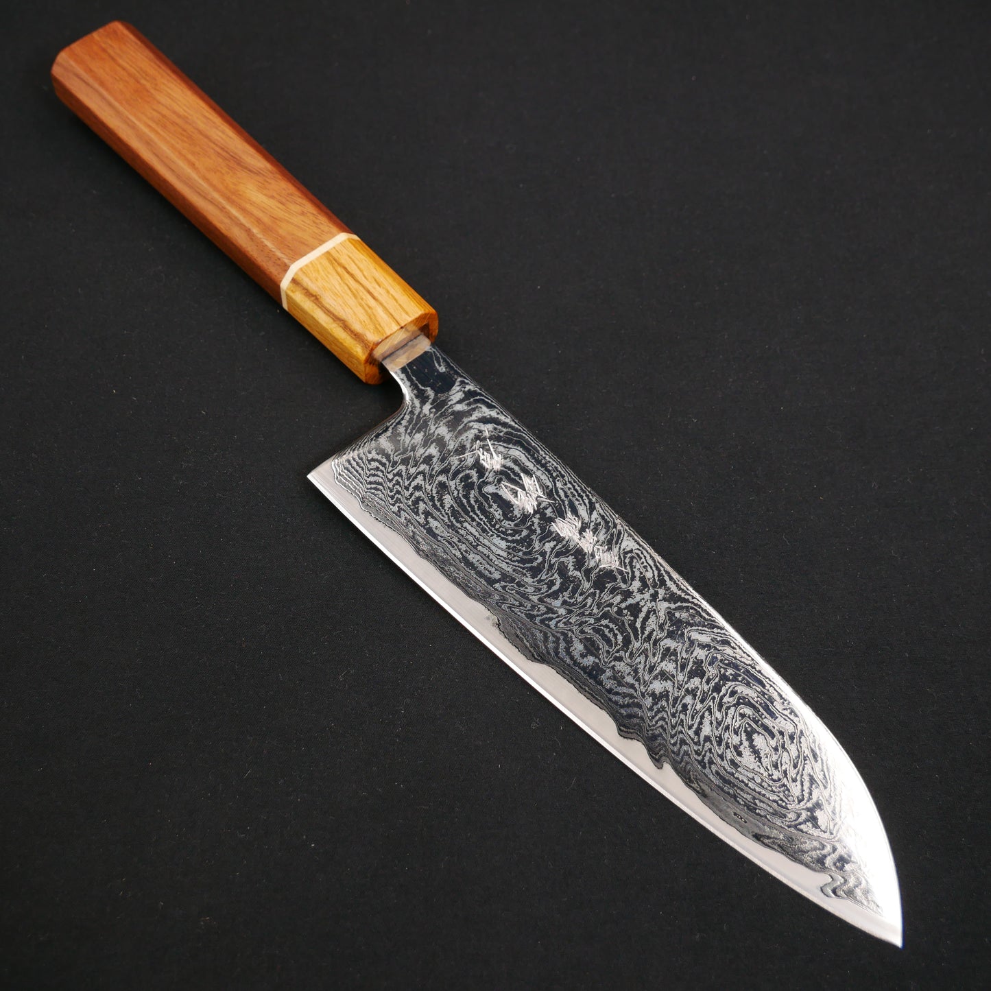 AUS10 Damascus Santoku Walnut Octagonal Handle