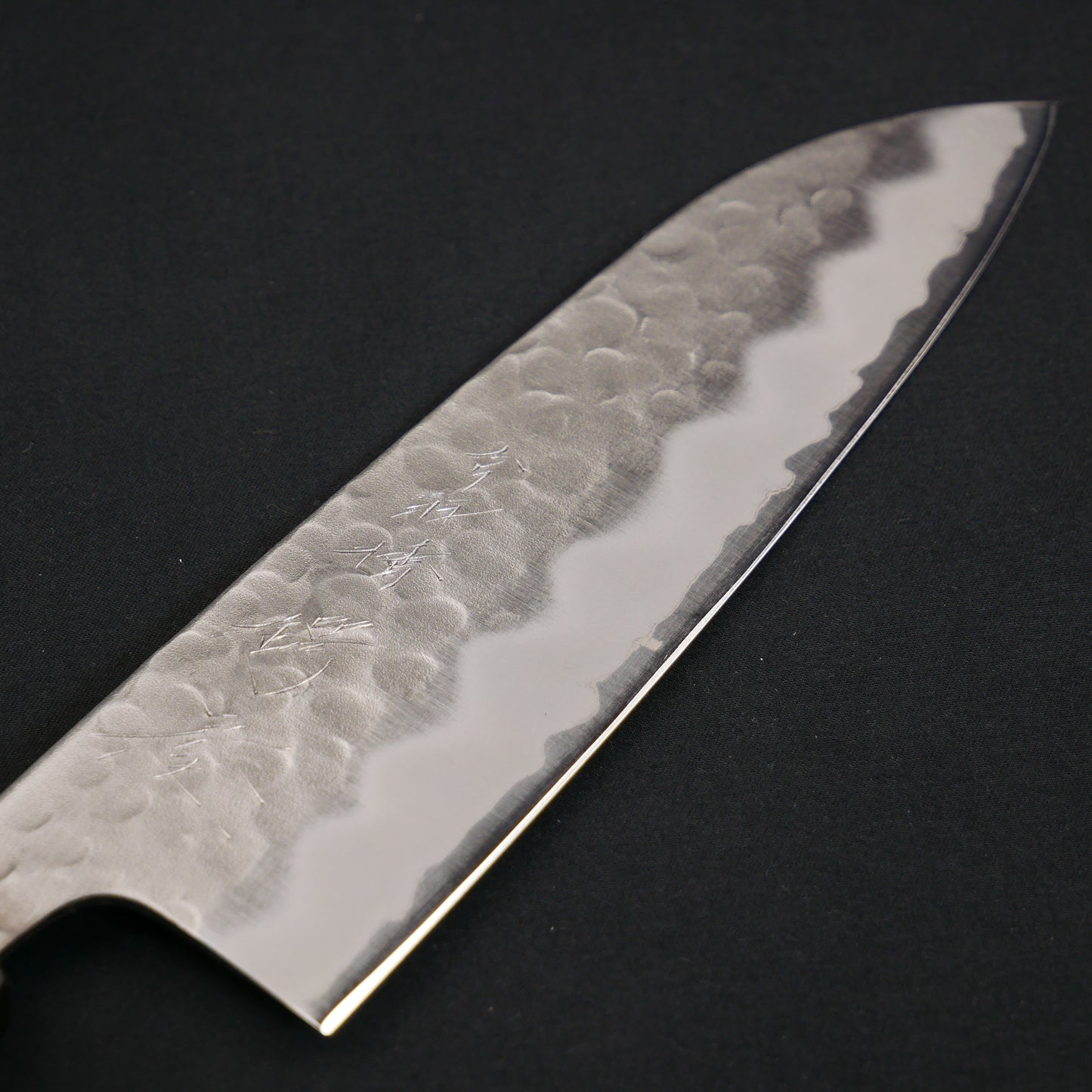 White#2 Carbon Steel Tsuchime StainlessClad Santoku Magnolia Octagonal Handle