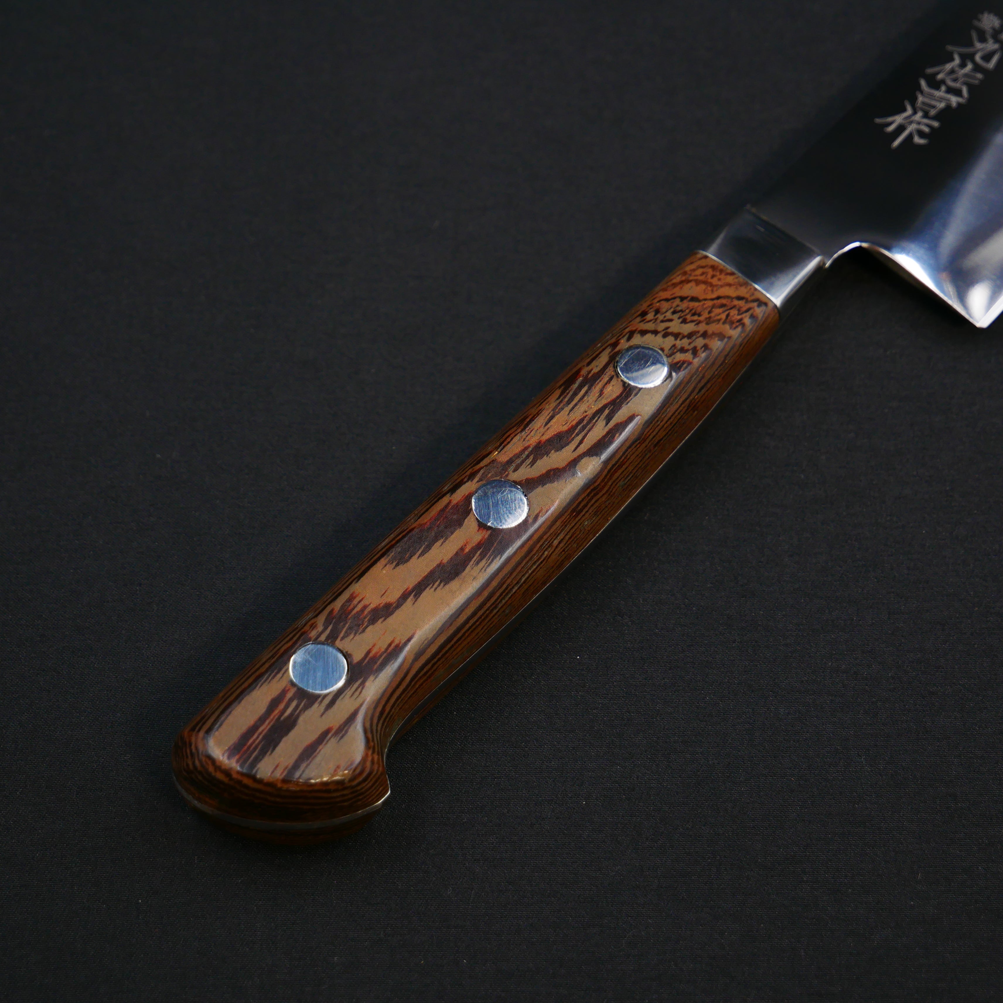 吉田刃物　zdp189 本焼　鏡面　牛刀240mm 吉田刃物 ZDP189 本焼 全鏡面 筋引 (限定品) – つば屋庖丁店