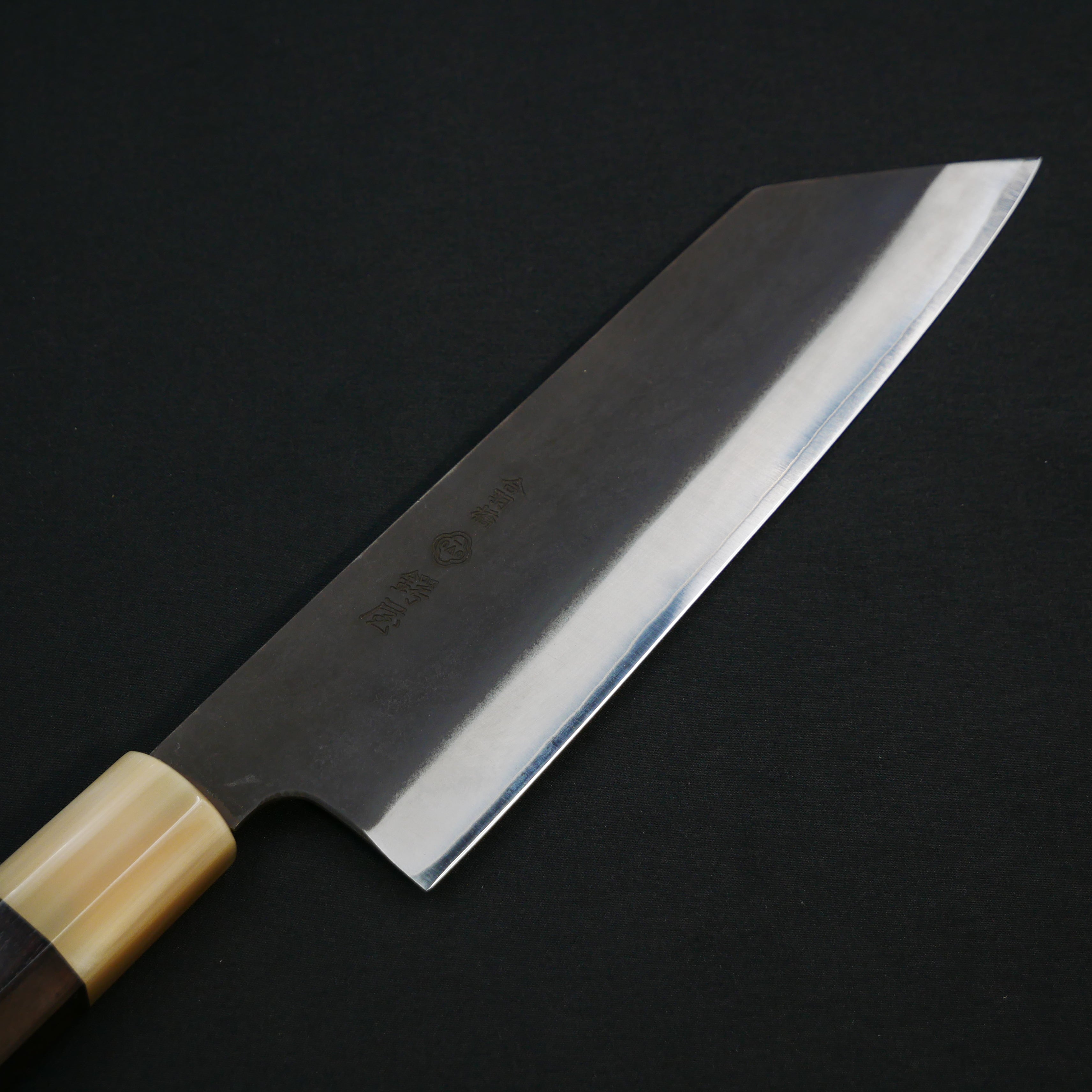 吉田刃物 ZDP189 黒打 切付牛刀 黒檀八角柄 – つば屋庖丁店