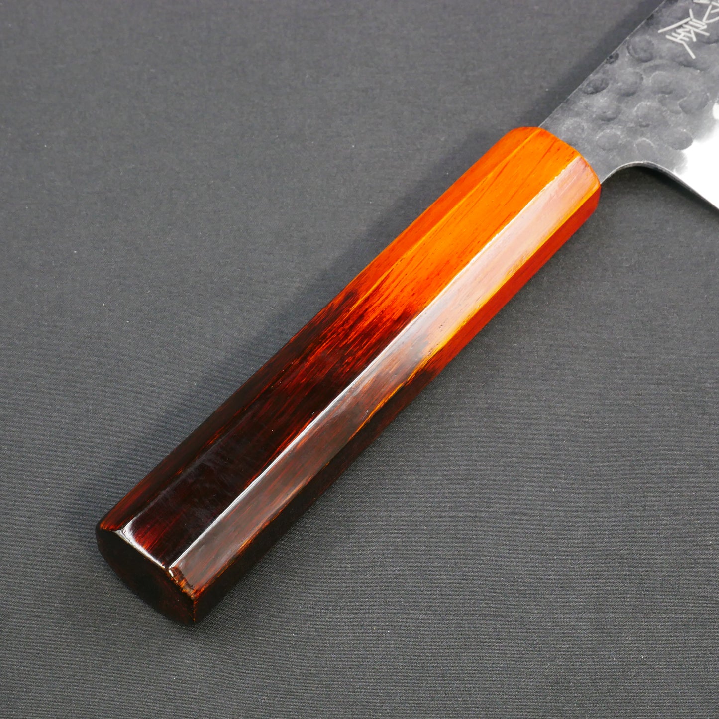 Molybdenum Vanadium Steel Kurouchi Tsuchime Santoku Oak Urushi Octagonal Handle