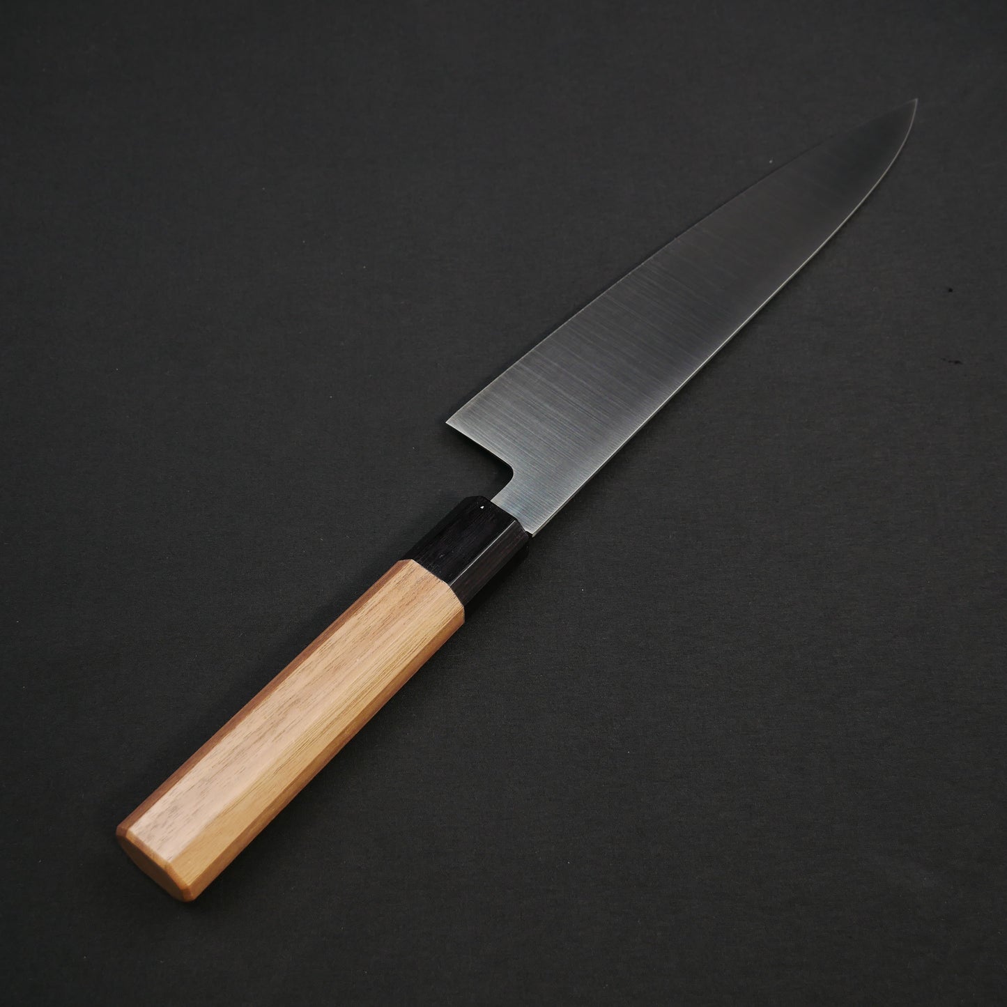 モリブデン鋼 牛刀 ウォールナット八角柄