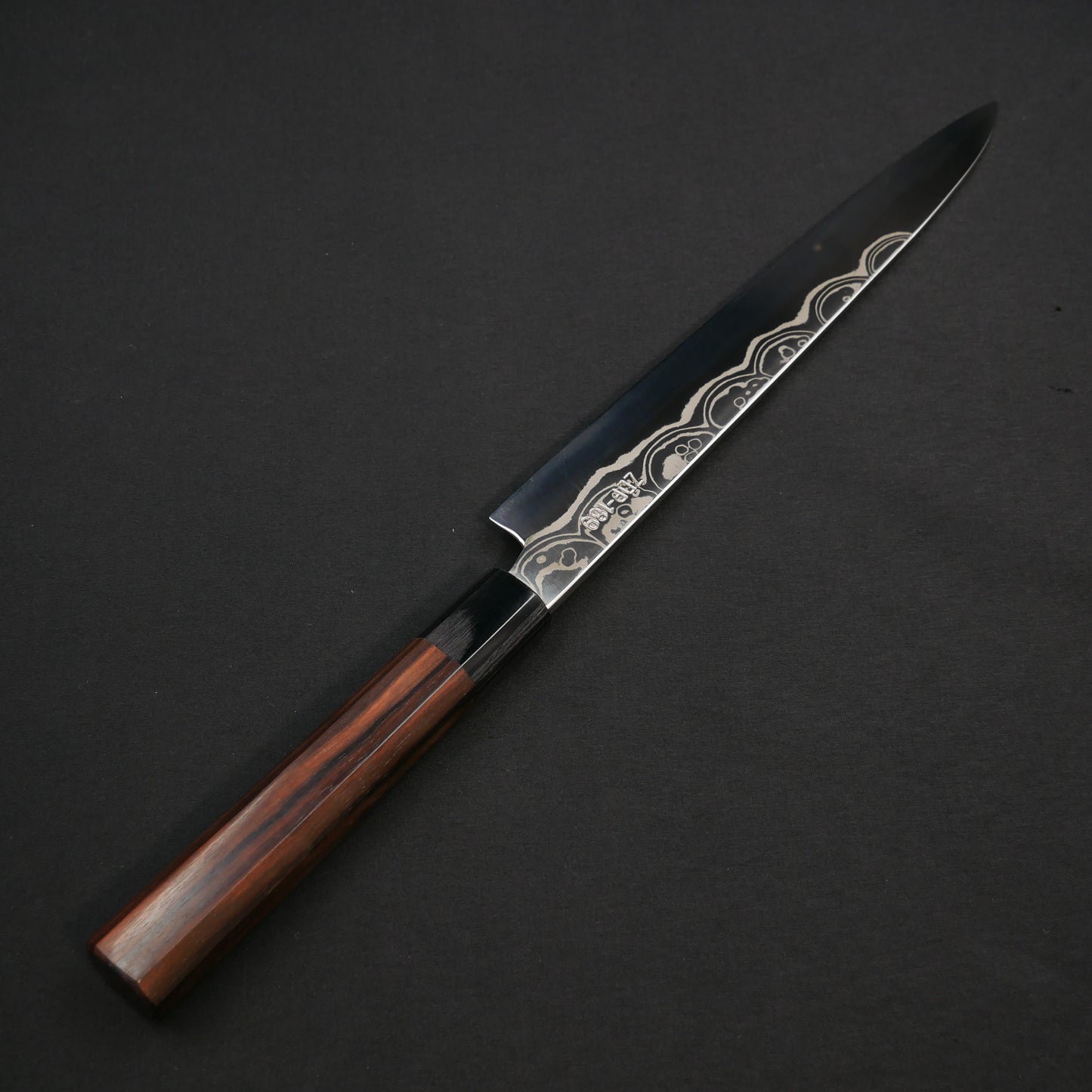 吉田刃物 ZDP189 ダマスカス 柳刃 黒檀八角柄