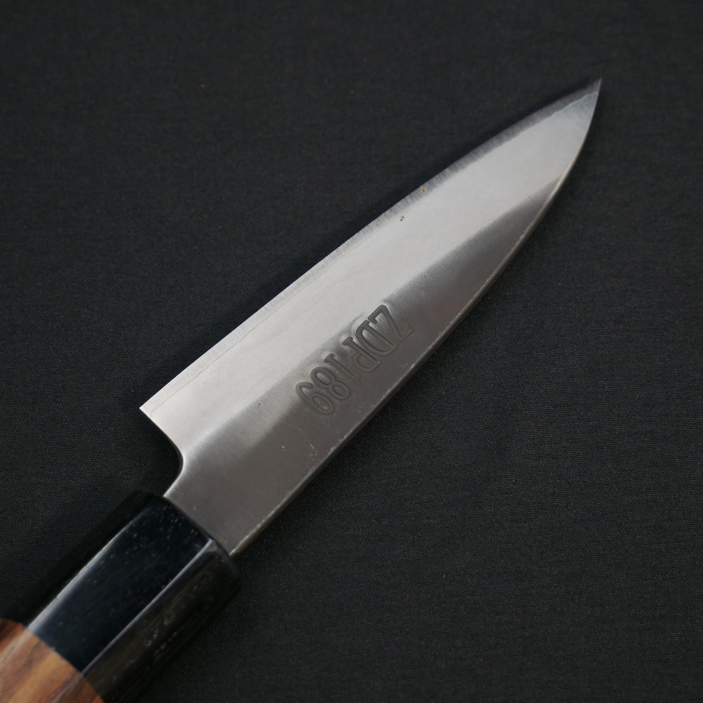 吉田刃物 ZDP189 黒打 パーリング 紫檀八角柄