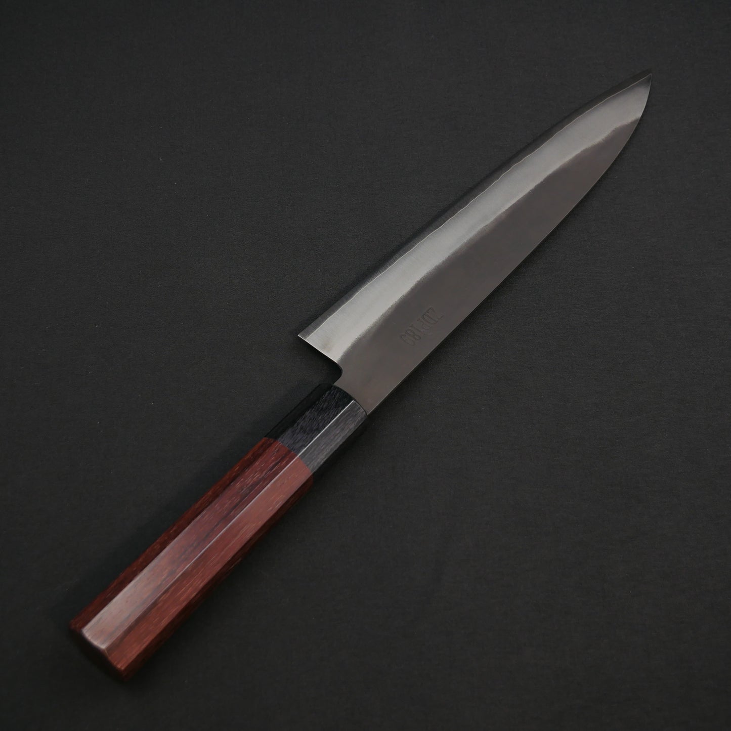 吉田刃物 ZDP189 黒打 牛刀 紫檀八角柄