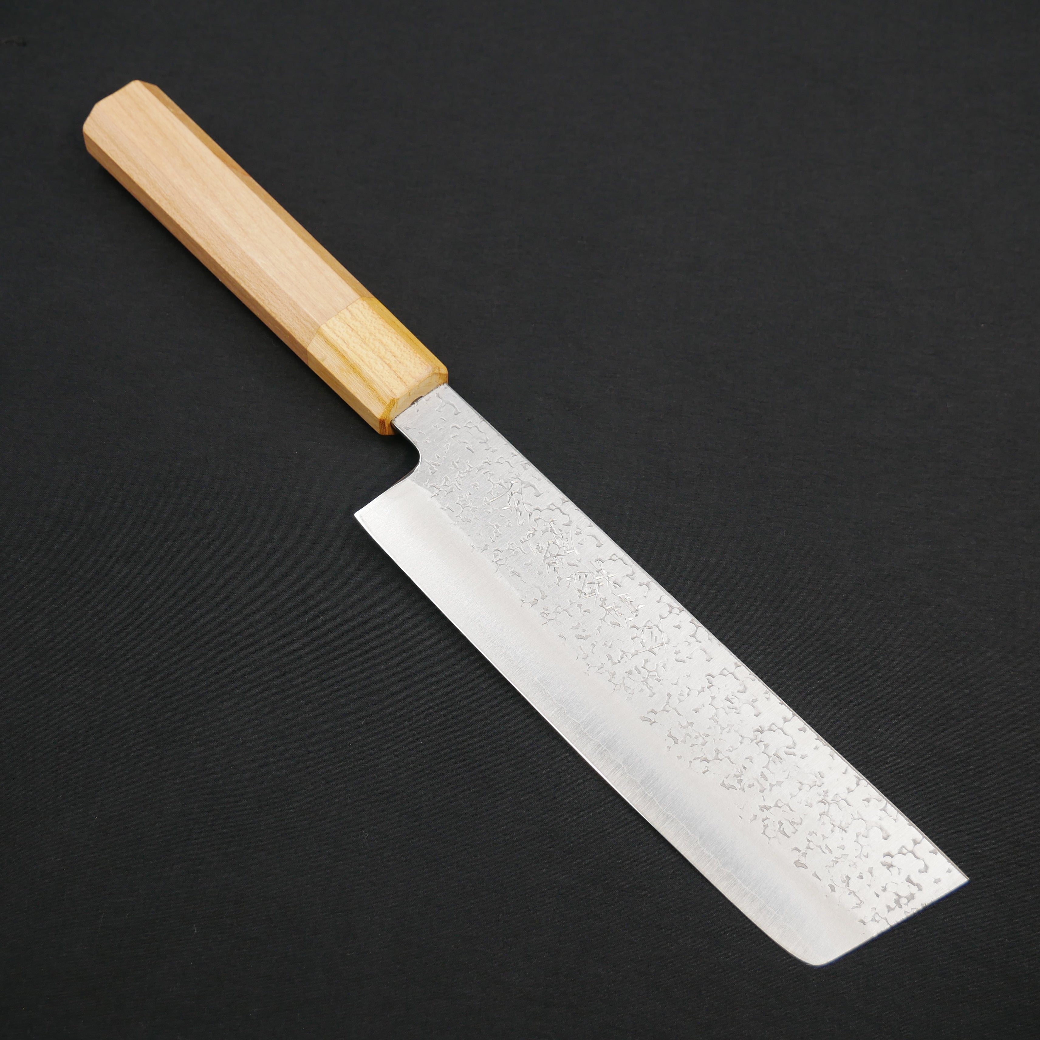 銀三鋼 鎚目 菜切 桜八角柄 – つば屋庖丁店