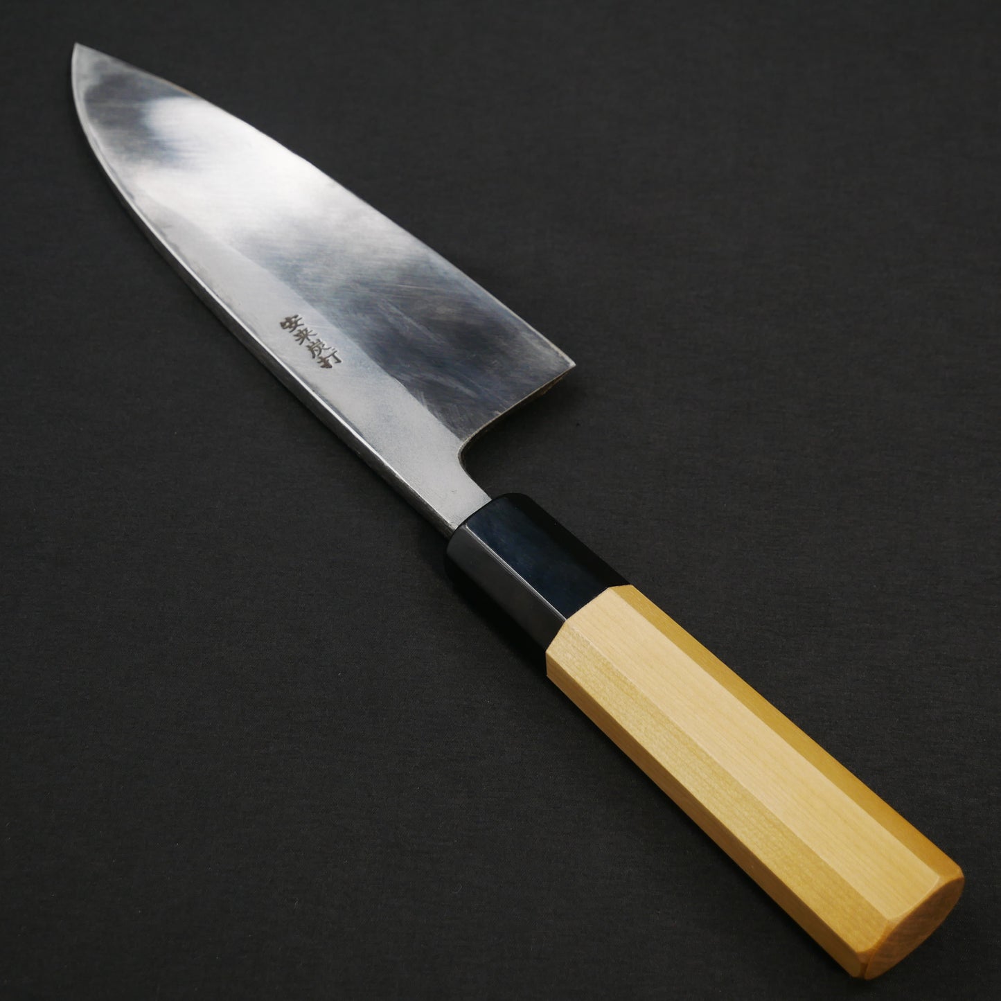 White#2 Carbon Steel Kurouchi Tsuchime Deba Magnolia Octagonal Handle (For Left-Handed)